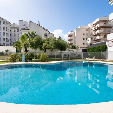 아파트 4br Penthouse W Pool & Parking 500m From The *