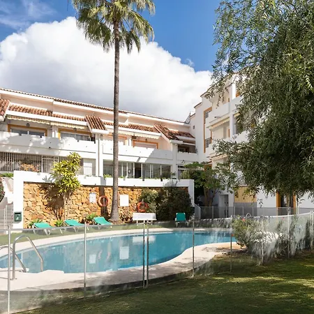 4br Penthouse W Pool & Parking 500m From The Marbella
